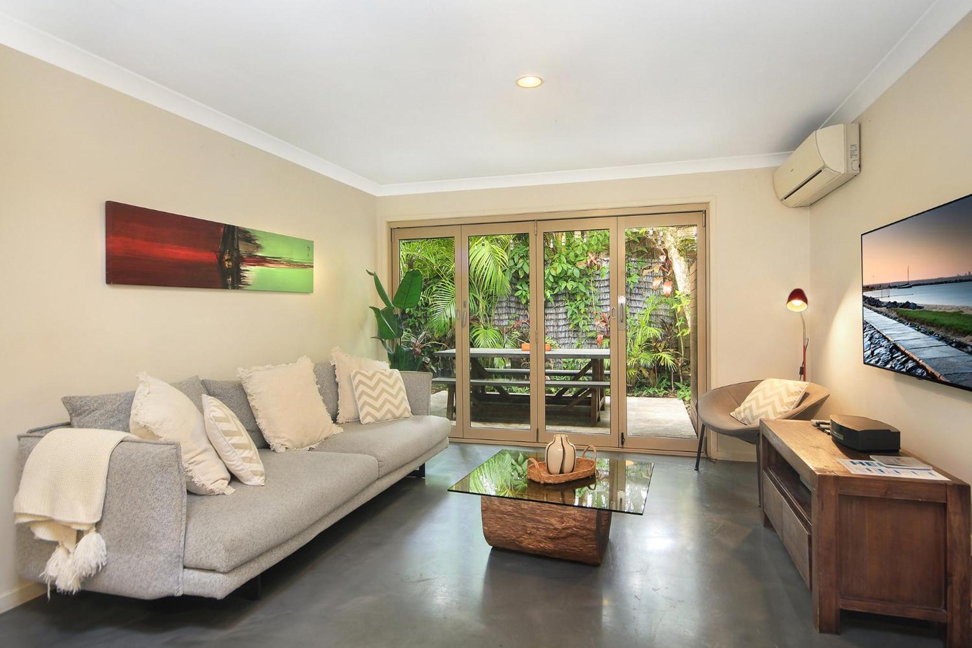 Byron Lakeside Holiday Apartments Byron Bay Exterior foto